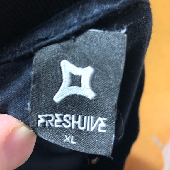 Freshjive "Kill It" Sneaker Tee - Picture 2 of 2